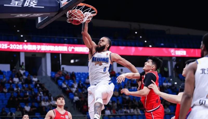 北京98-85广州迎3喜1忧！内线顶级，方硕拾最佳角色，杰曼咋整？